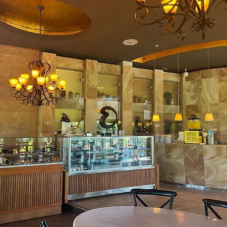 Hilton Sarigerme & 5* Dalaman