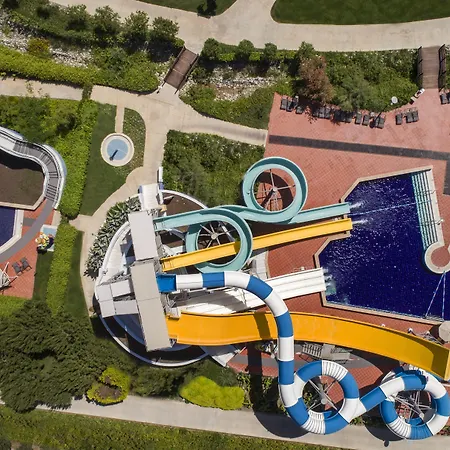 Hilton Sarigerme & 5*