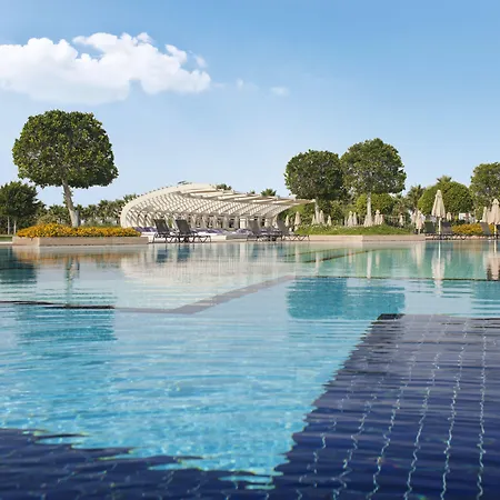 Hilton Sarigerme & Üdülőközpont 5*