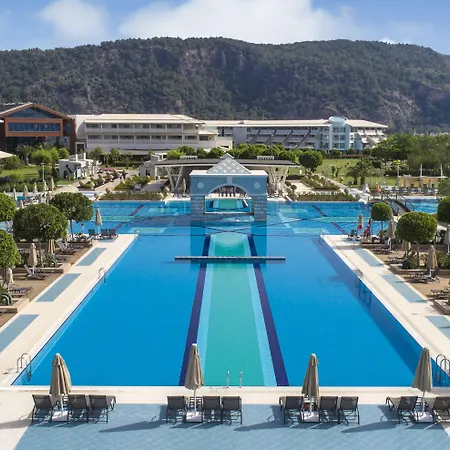 Hilton Sarigerme & Golf 5*